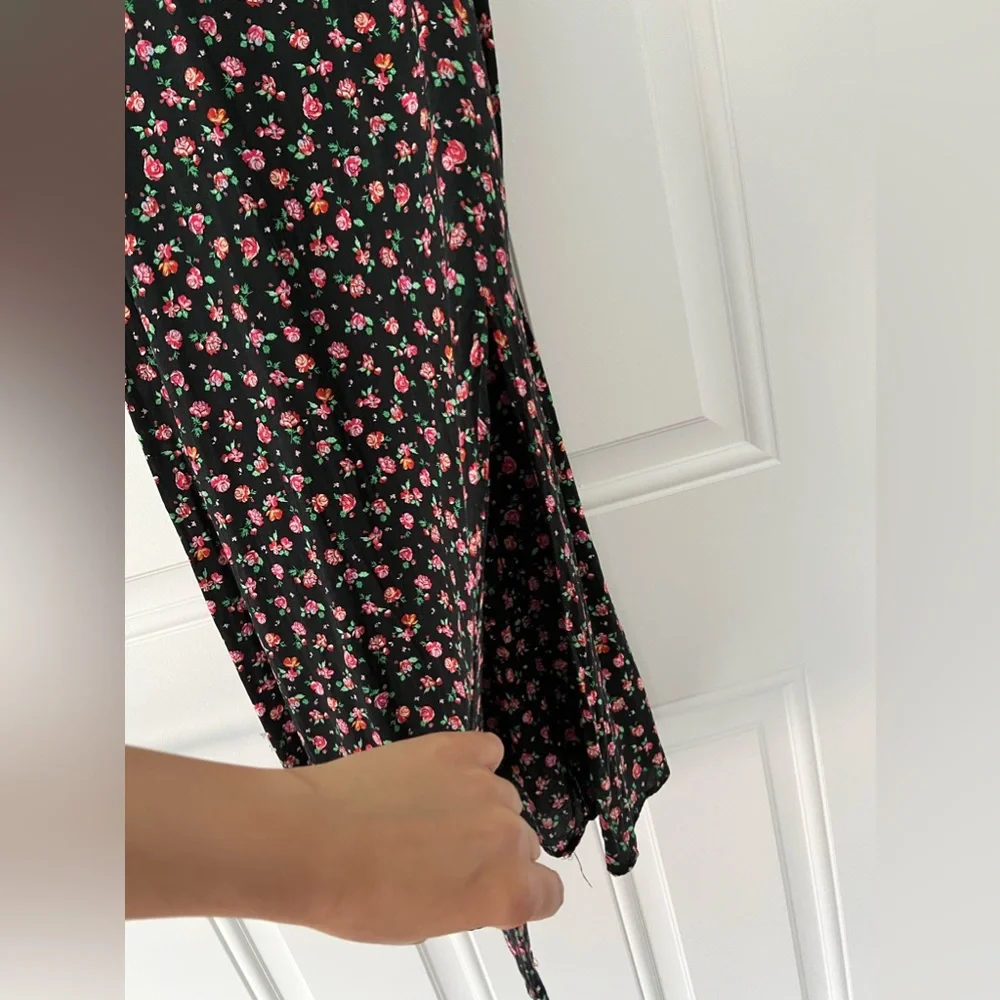 ZARA floral dress - Picture 4 of 11
